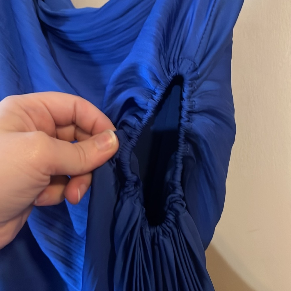 NWT House of Harlow Royal Blue One-Shoulder O-Ring Pleated Gown Large - Picture 11 of 12